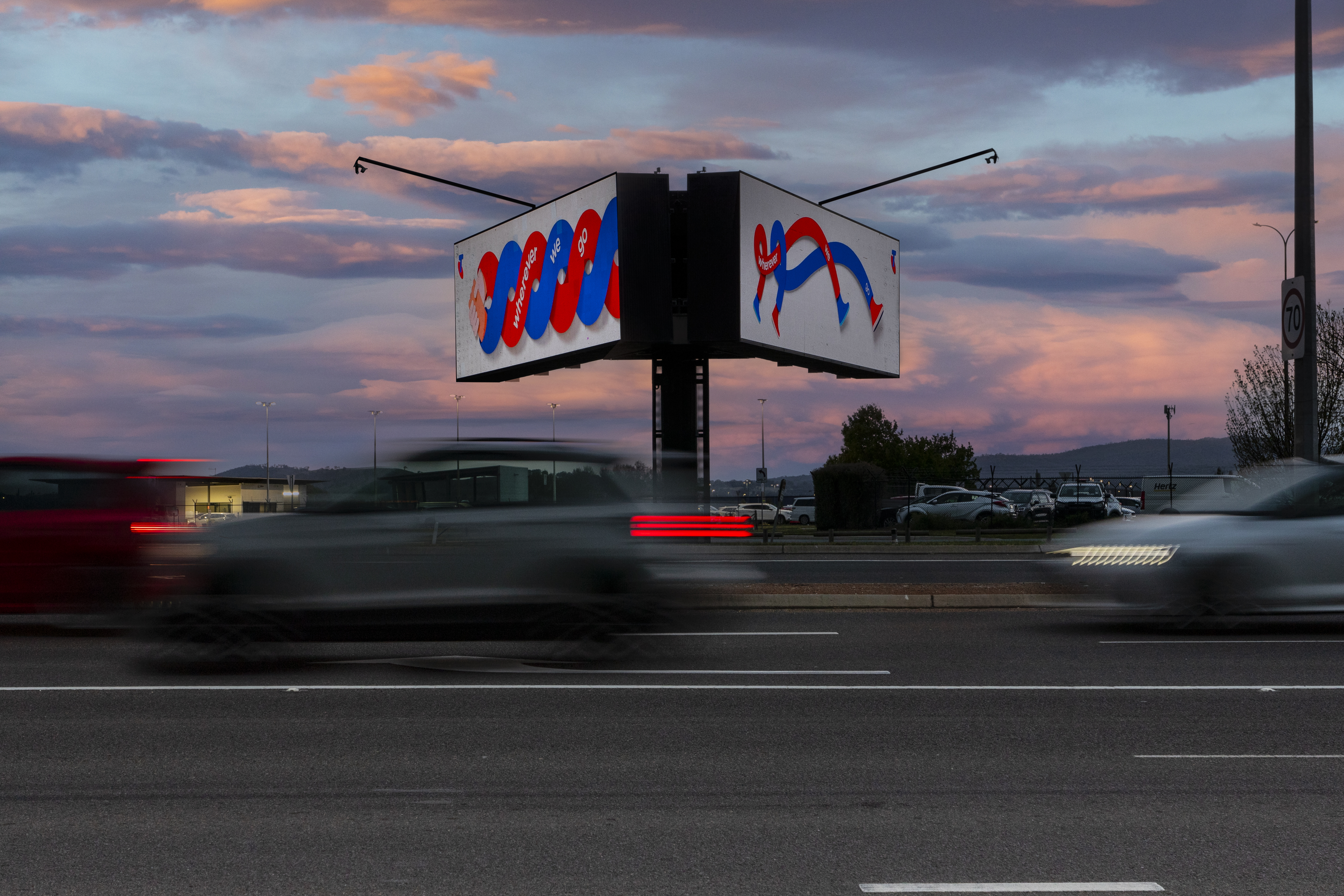 AU_QMS_CAROUSEL Canberra